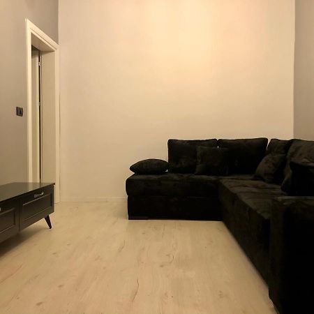 Nikki Apartments 3 Тирана Экстерьер фото